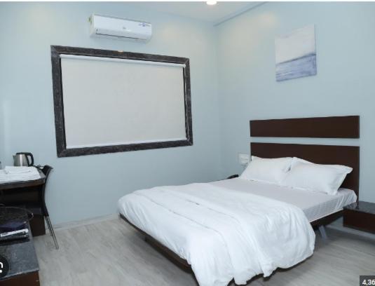 Hotel Rahul Regency, Aurangabad Екстериор снимка