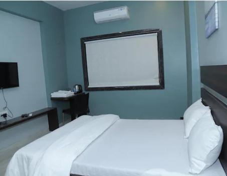 Hotel Rahul Regency, Aurangabad Екстериор снимка